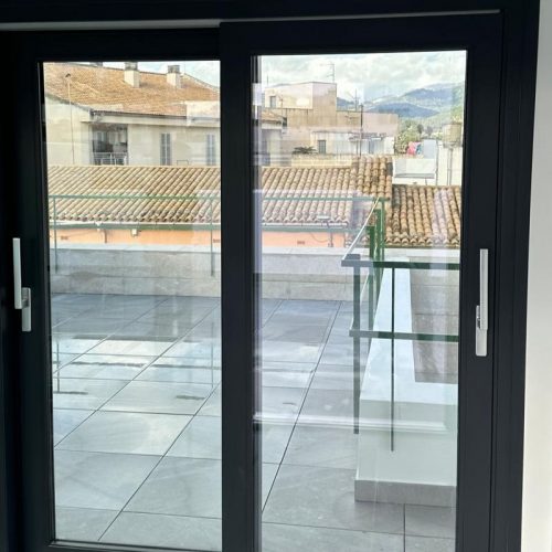 Montaje carpintería PVC y aluminio